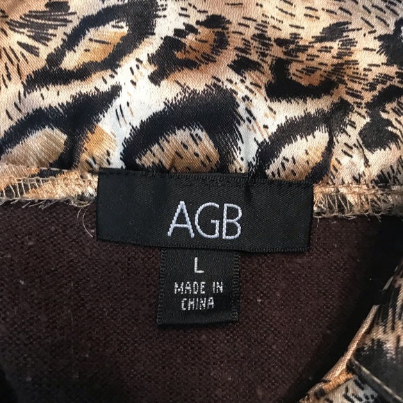 AGB Brown & Cheetah Animal Print Blouse 
Size Large 10 - 12
55% Ramie 45% Cotton - Picture 10 of 12